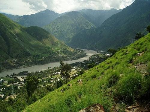 swat river valley
