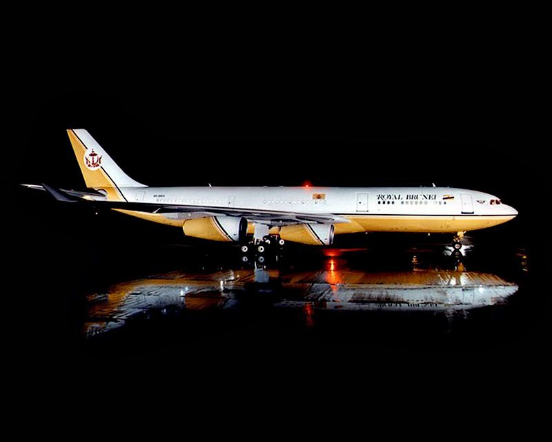 Private jet Airbus-A340