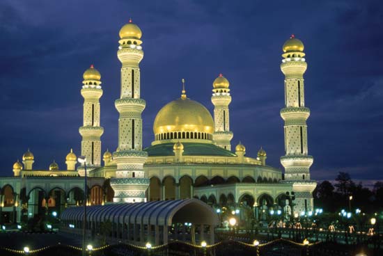 Jame’asr Hassanil Bolkiah Mosque