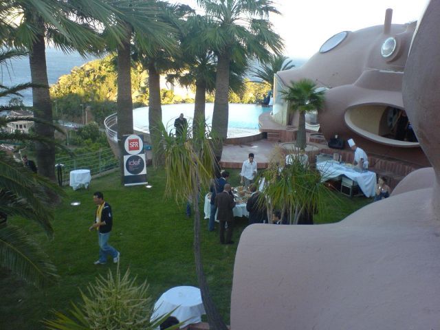 Bubble house lawn