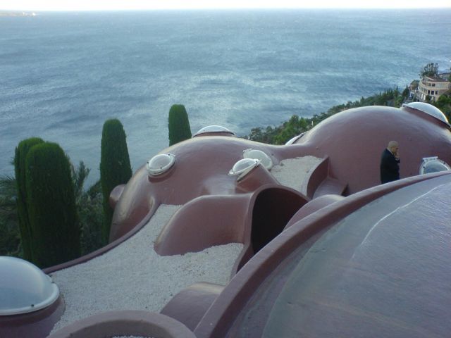 Bubble house roof top