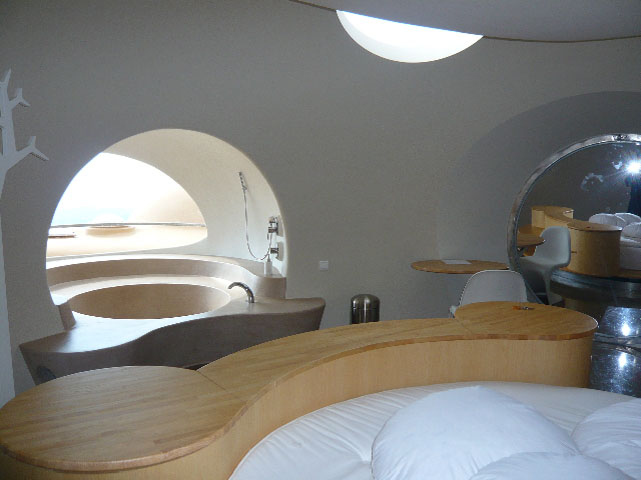 palais bulles Bubble House kitchen