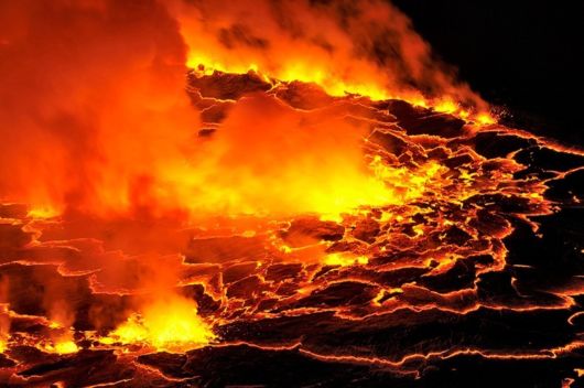 nyiragongo volcano Lake