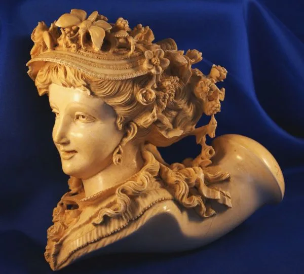 carved pipes meerschaum art