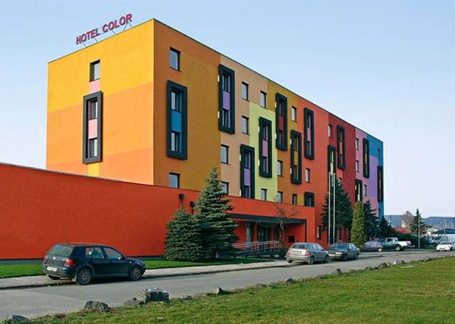 Hotel Kolop Bratislava Bright Architecture