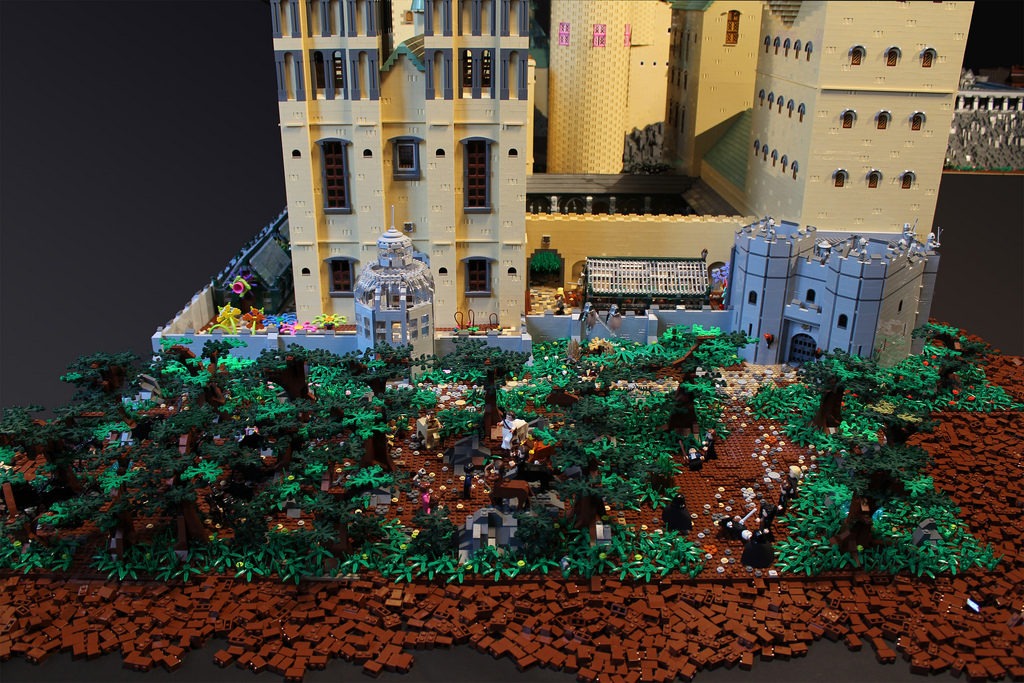 back gate Dark Forest lego hogwarts