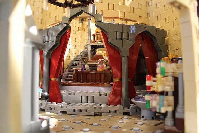 Dumbledore office LEGO Hogwarts Castle