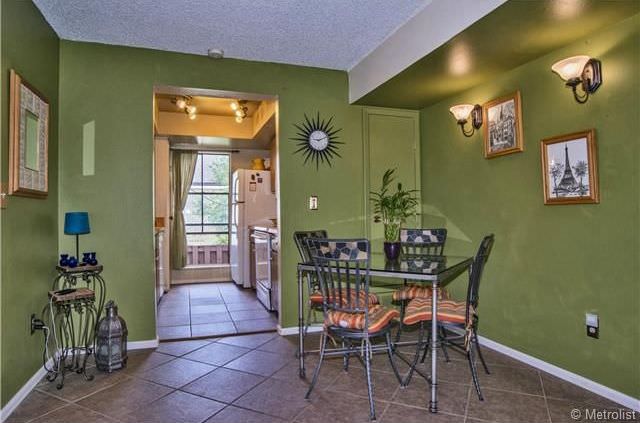 dining room color green
