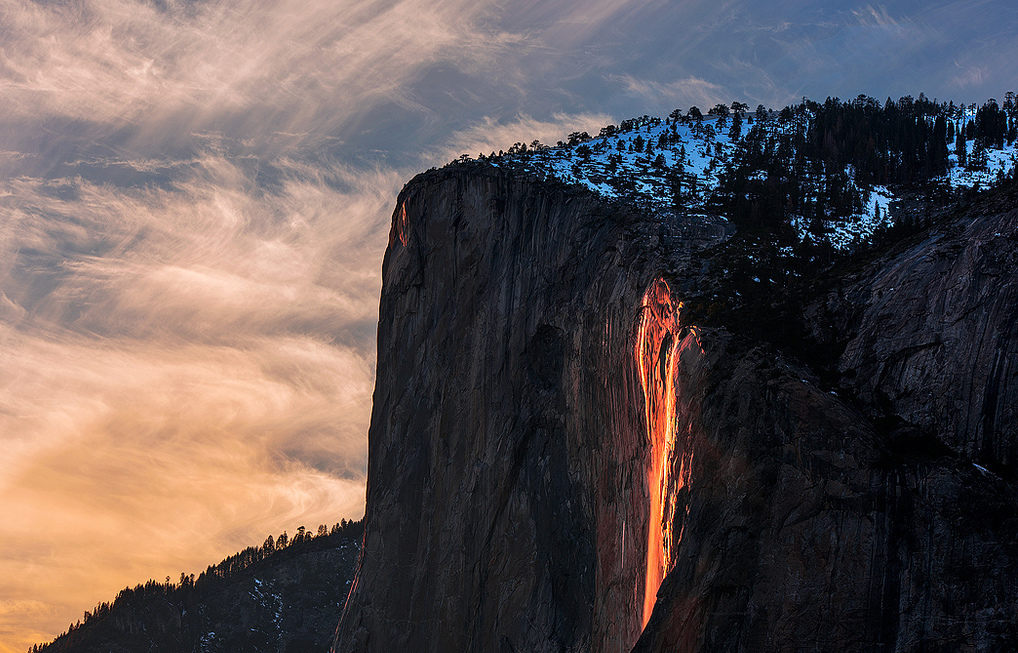 Yosemite Falls Firefall