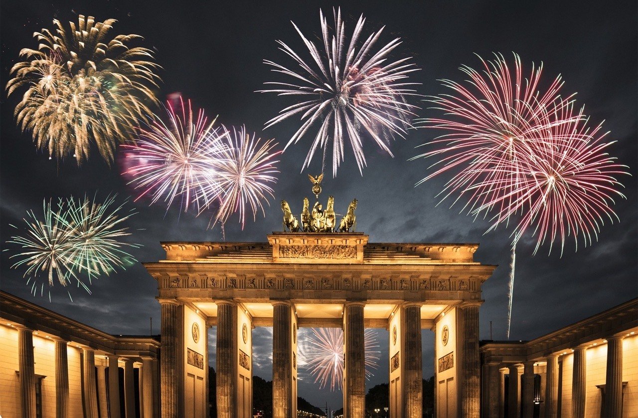 Berlin New year eve fireworks 2021