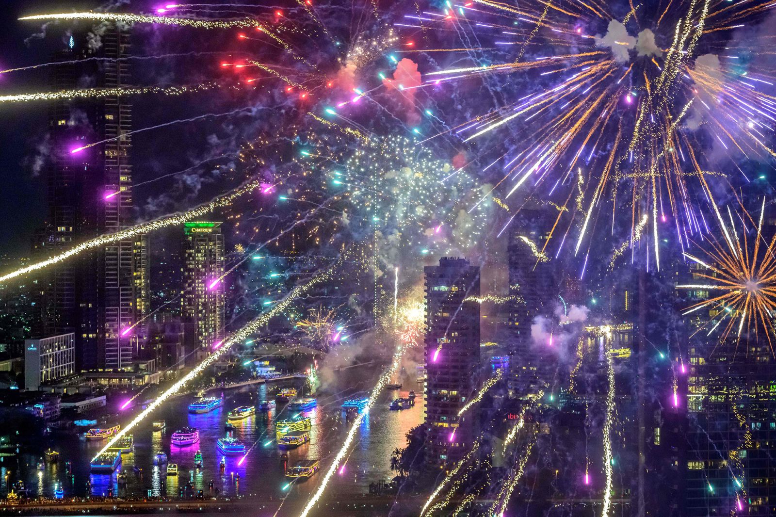 New year eve Bangkok fireworks 2021