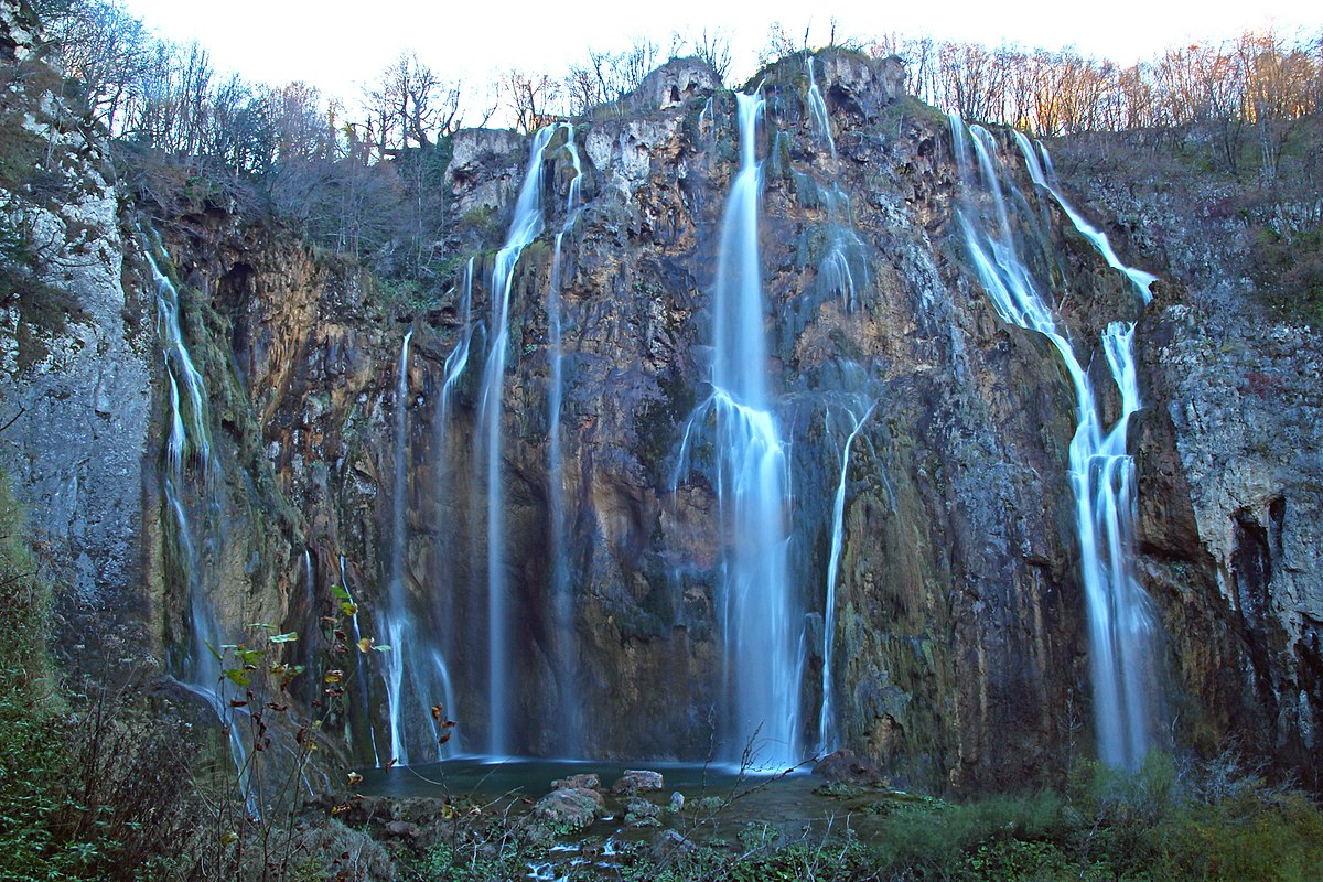 Veliki slap Big Waterfall